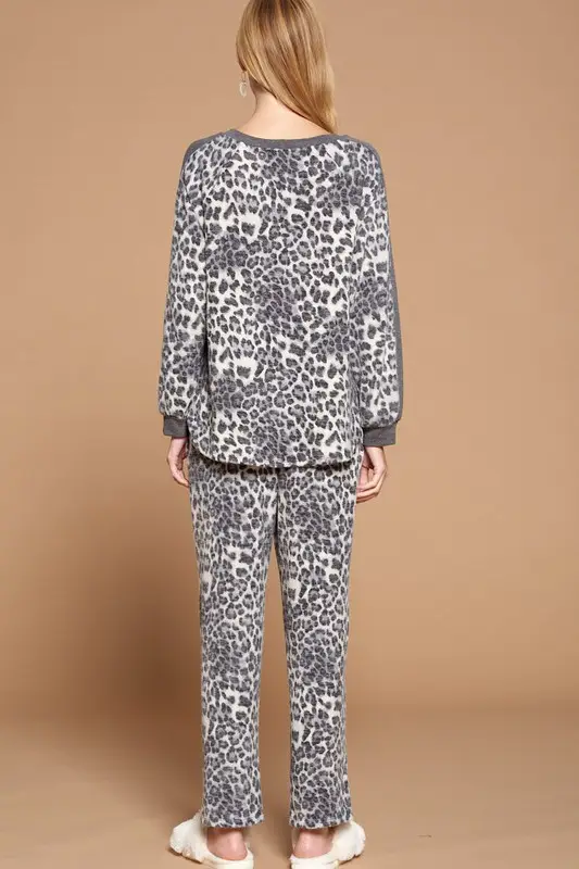 Animal Print Loungewear Set - Image 5